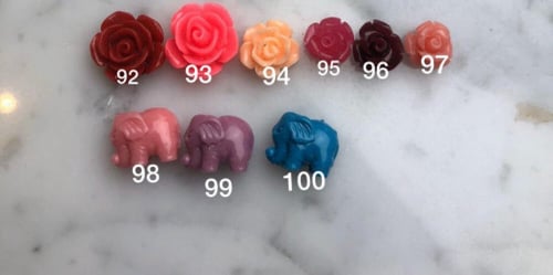 بروش مطلي ذهب يمكن تغيير الفصوص مرفق صوره للفصوص