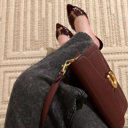 طقم هيلز مع شنطه