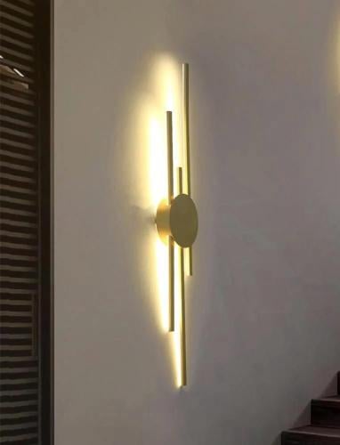 ابليك جداري كهرباء ذهبي