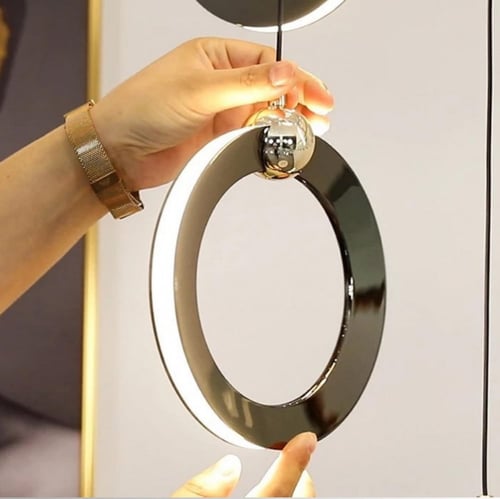 ثريا مفرد علاقي ذهبي مودرن