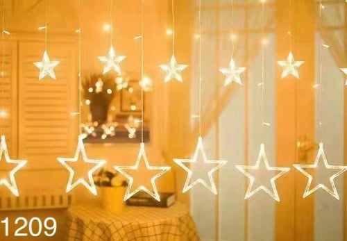 إنارة رمضانيه على شكل نجم طول 3 متر