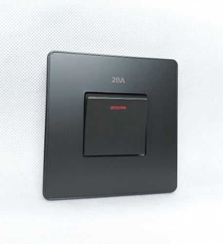 مفتاح سخان 20 امبير اسود MAAS