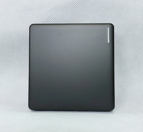 مفتاح اسود مفرد 16 امبير بيانو MAAS