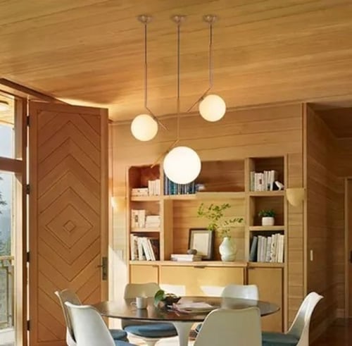 ثريا علاقي كريستال ذهبي كرة