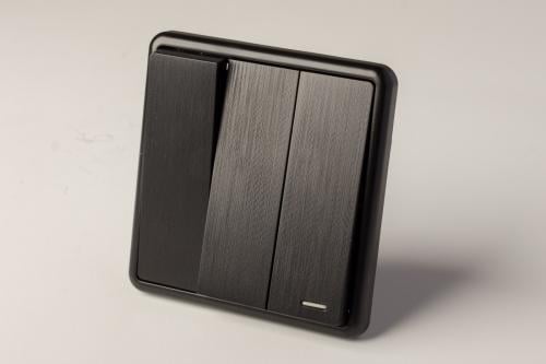 مفتاح انارة بيانو ثلاثي - الشروق