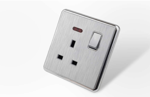 فيش مفرد 13 امبير عدة الوان واشكال-الشروق