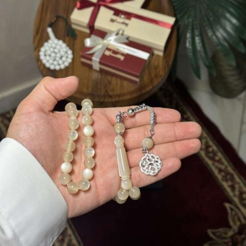 بكلايت متغير مع الشمس