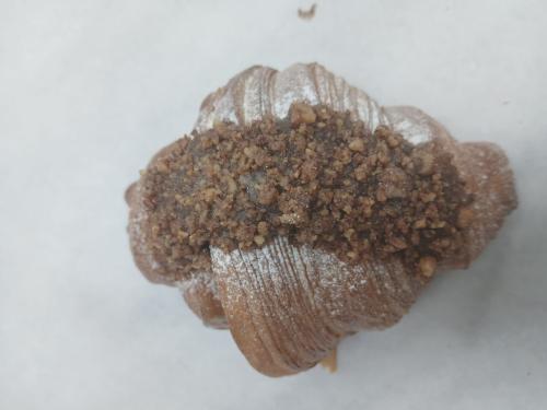 Pecan Croissant Large
