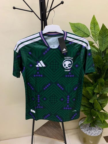 تيشرت المنتخب السعودي الاساسي الجديد 2026
