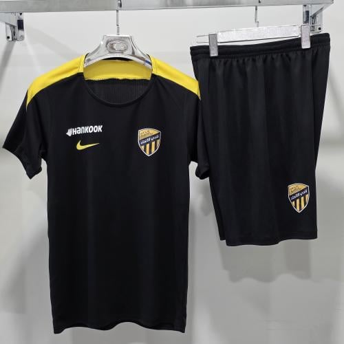 طقم تمارين الاتحاد الاسود الجديد 2026