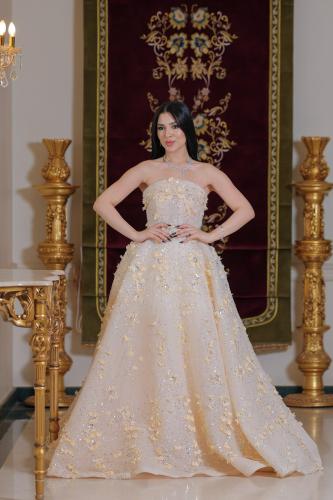 Evening dress, fluffy and embroidered LD006
