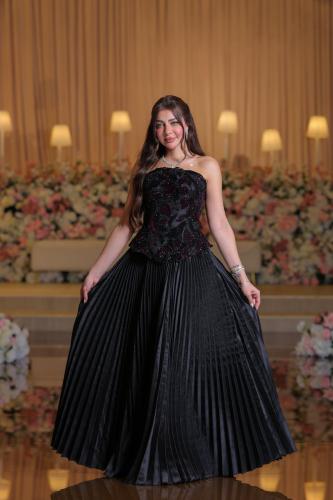 Evening dress with a corset design and embroidery on the chest LD9223