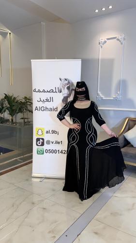 فستان اسود سترتش كوري اصلي كرستال