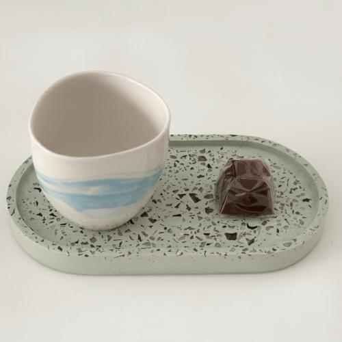 قاعدة اسطوانية ( بَريق )