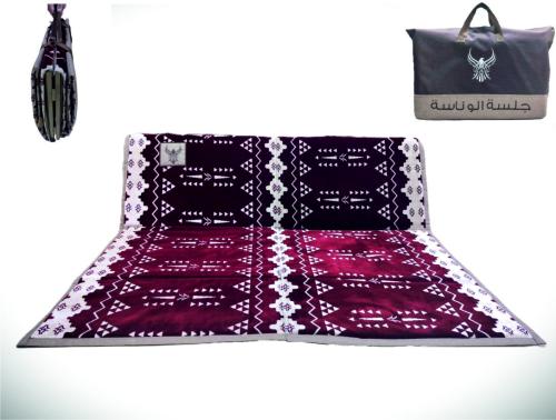 كرسي جلسة الوناسة نجدي عنابي + شنطة يتحمل 180 كجم-...