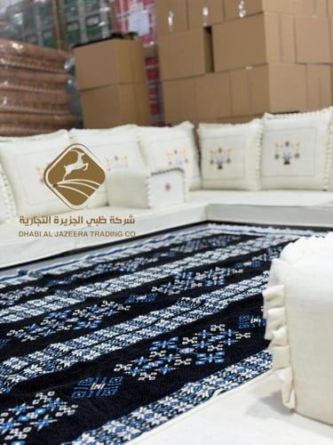 جلسة مطرزة مقاس مترين قماش شانيل المزهرية