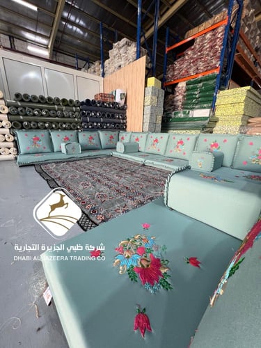 جلسة مطرزة لون فيروزي