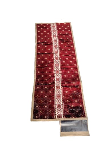 طقم مدة مع مركى عنابي نقشة اسلامي