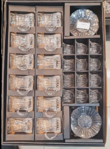 طاقم مجموعة فناجين قهوة وبيانات الشاي مكون من 36....