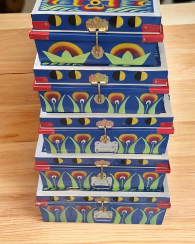 طقم صناديق حديدية تراثية مصبوغة يدويًا 5 قطع