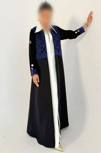 عباية بيان – حضور ما يحتاج شرح