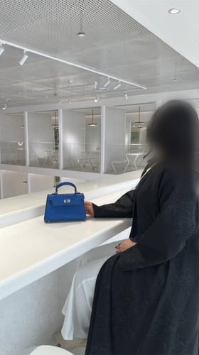 عباية كريب مع لنن زري ورد