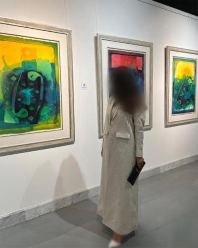 عباية مهرة - لمسة من الرقي والتميز