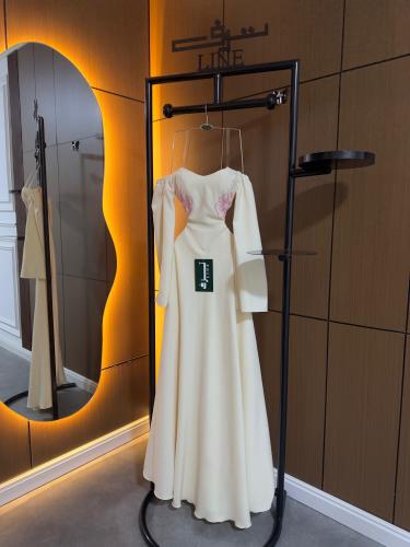 فستان نورهان