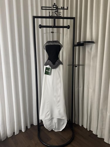 فستان نارين