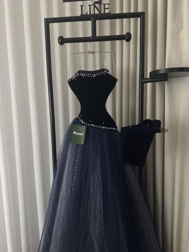 فستان بيسان