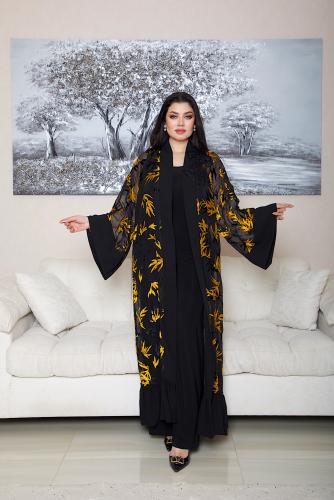 عبايه شيفون على مخمل