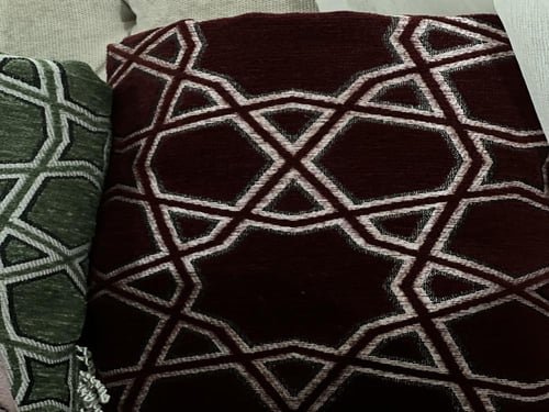 طقم هدية صلاة نسائي فاخر – مصحفف وسجادة وسبحة ومبخ...