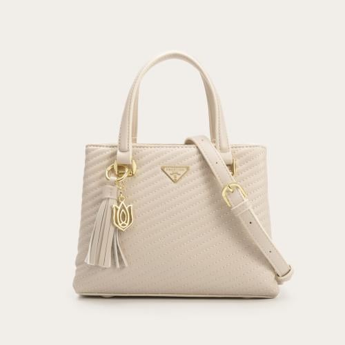 شنطة نسائية أنيقة باللون البيج