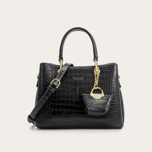 شنطة نسائية جلد باللون الأسود