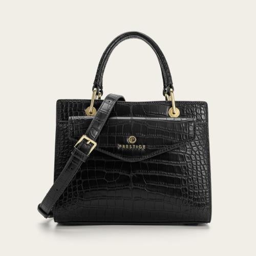 شنطة نسائية سوداء بتصميم راقٍ يدوم