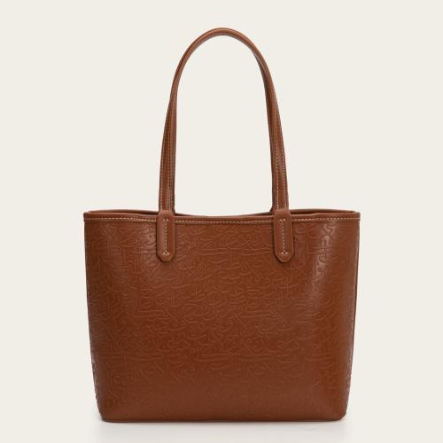 شنطة نسائية جلد فاخر بلون بني