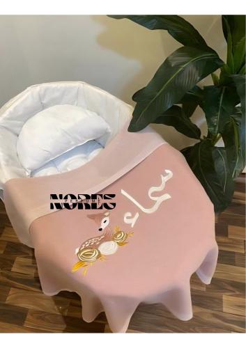 بطانية مواليد مع رسمة الغزال