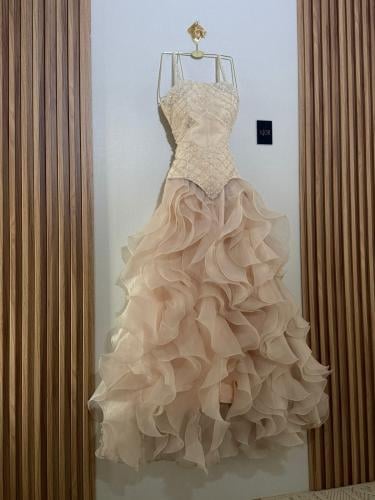 Queen dress