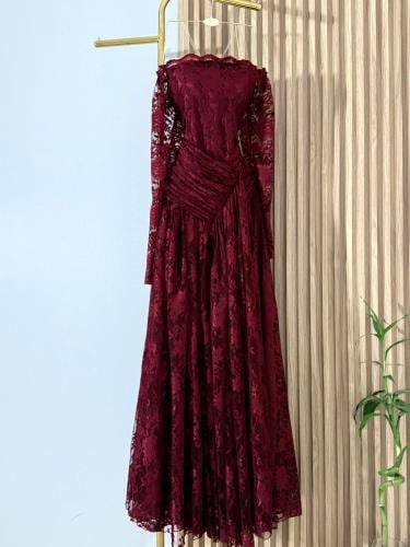 Leora burgundy dress