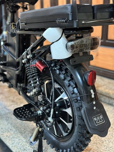 دراجة كهربائية مقاس 16 كفر عريض ماركة M&G PRO