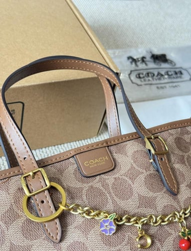شنط كوتش ( بني ) Coach