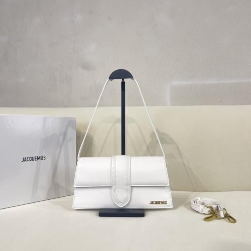 شنط JACQUEMUS ابيض