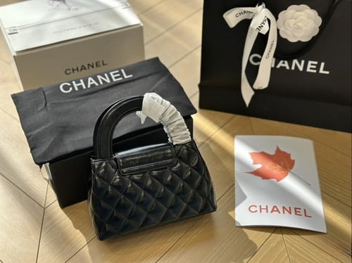 شانيل ( اسود ) chanel 23k kelly