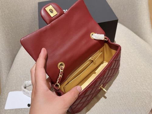 شانيل ( احمر ) Chanel mini cf bag