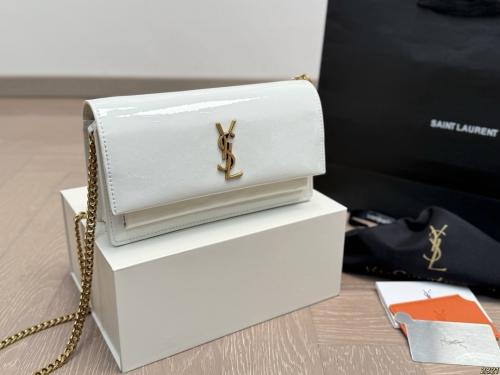 حقيبة سان لوران ( ابيض) YSL bag