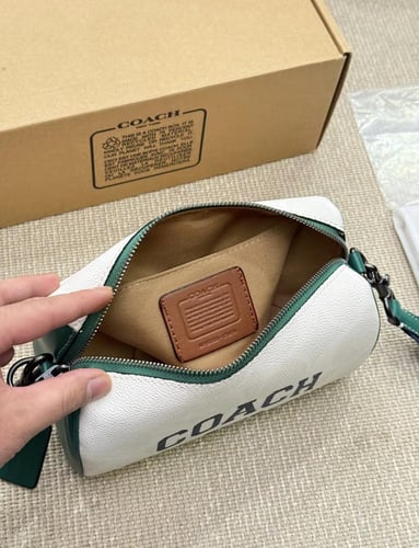 شنطة كوتش Coach