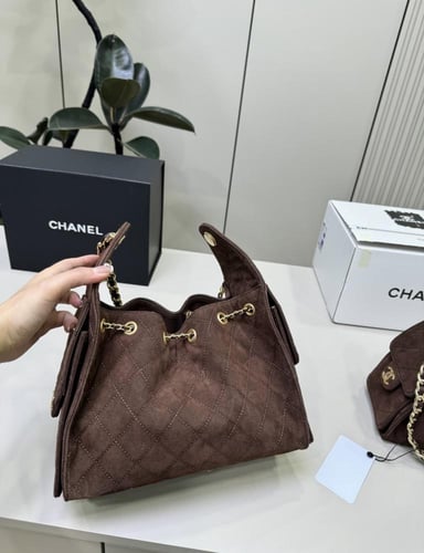 شانيل مخمل ( بني اسبريسو ) Chanel 25c bag