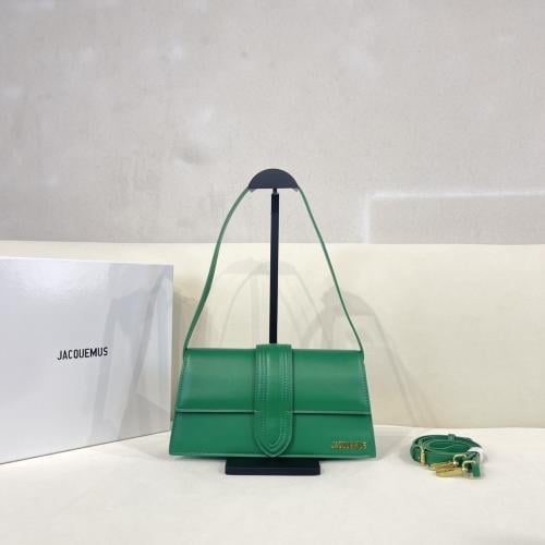 شنط JACQUEMUS اخضر