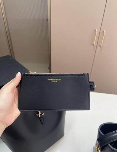 سان لوران ( اسود ) YSL Hobo bag