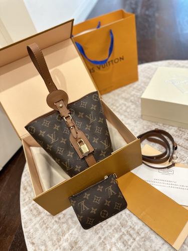 حقيبة LV ALL IN BB bag